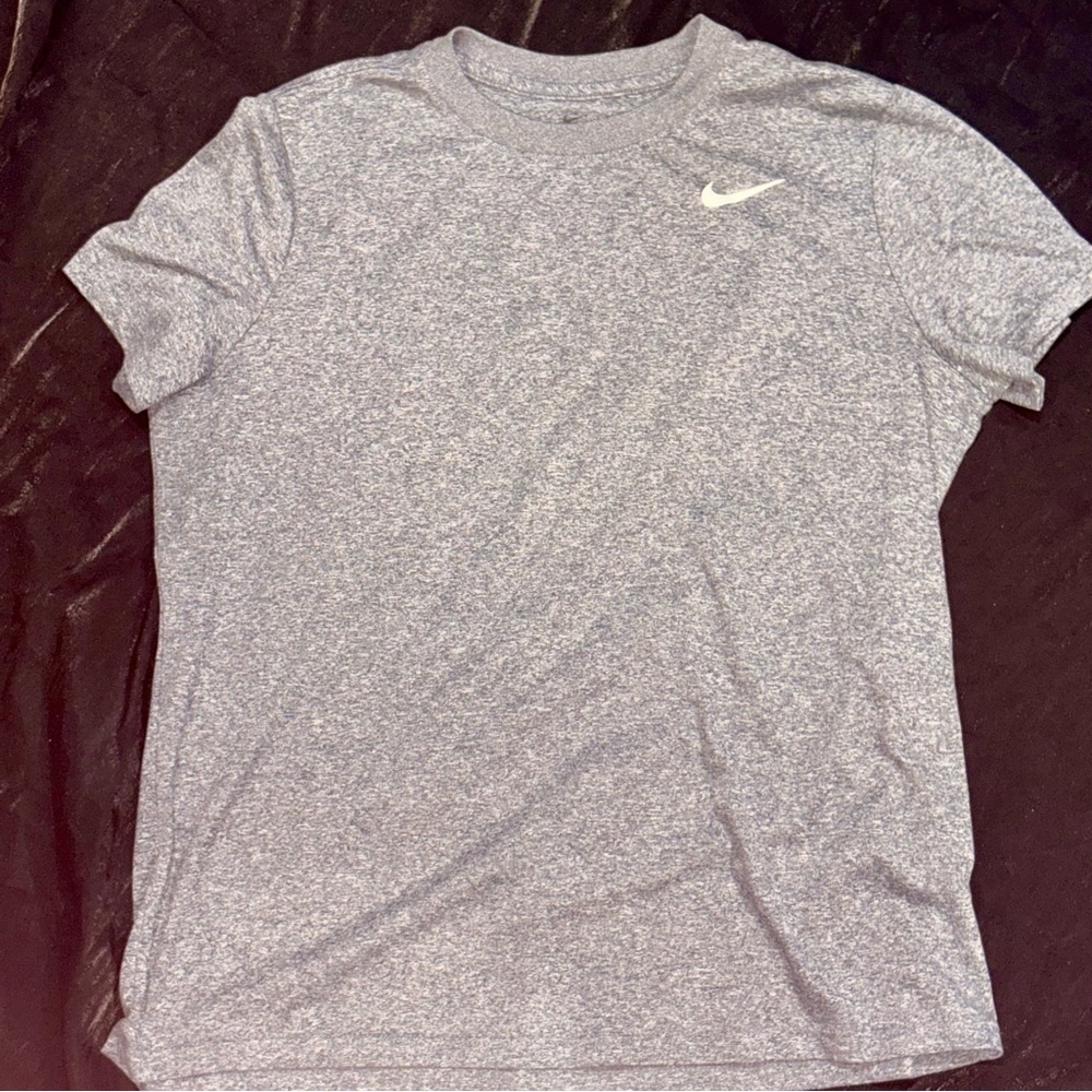 Nike Men's Heathered Gray Short Sleeve Tee - Picture 1 of 2